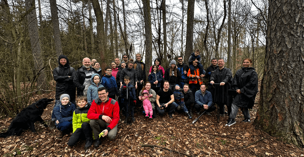 GreenBuddies vysadili les vlastníma rukama!